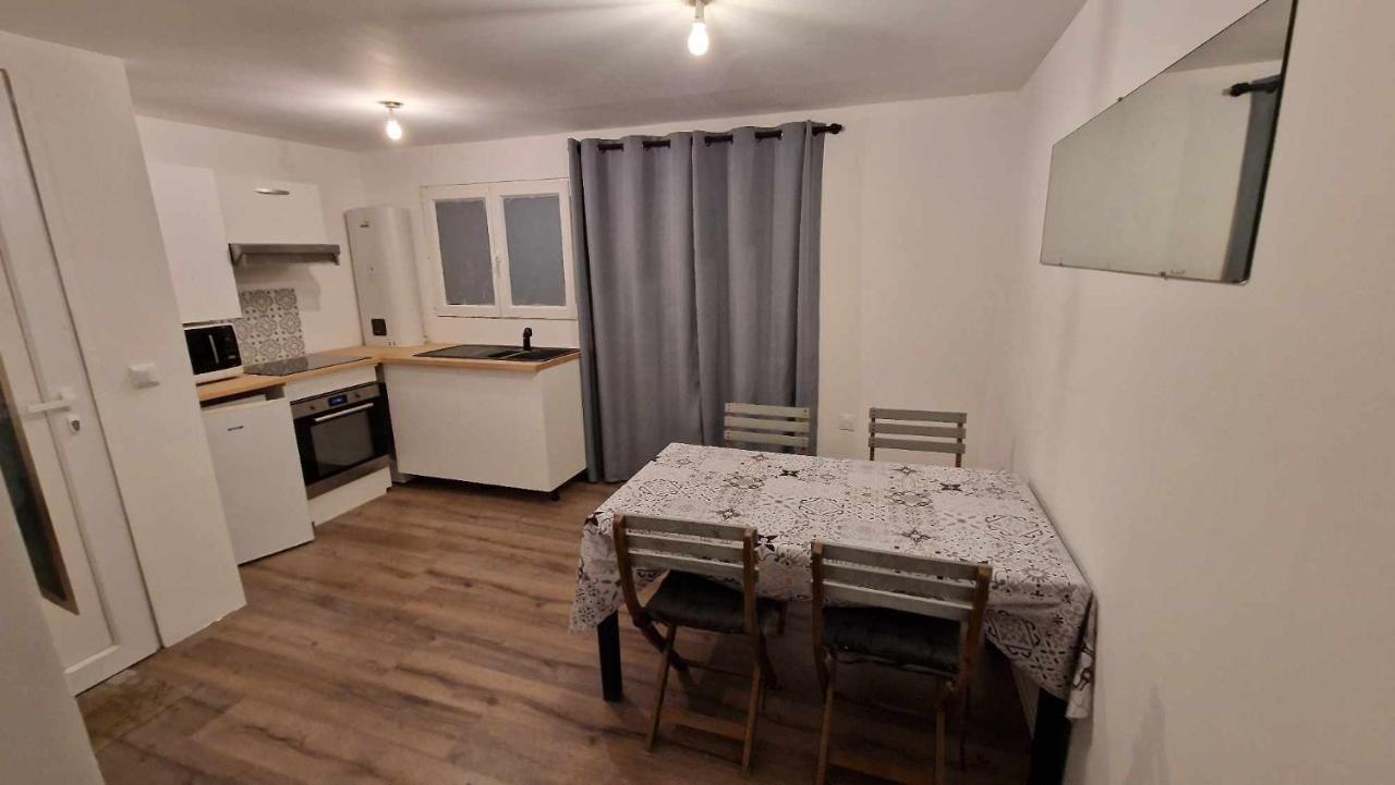 Studio Renard Quartier Marais, Terrasse En Rez De Jardin, Matelas Confort Bourges Exterior photo